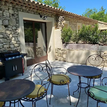 Lou Caleu Restaurant Le Rocher Des Abeilles Saint-Martin-de-Castillon