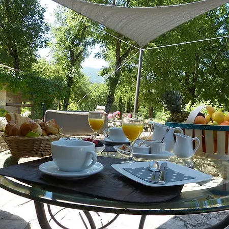 Lou Caleu Restaurant Le Rocher Des Abeilles